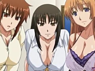 Tři obrovský titted hentai babes