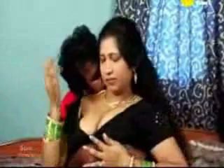 Hinduskie tamil dojrzała aunty pieprzenie z jej boyfriend