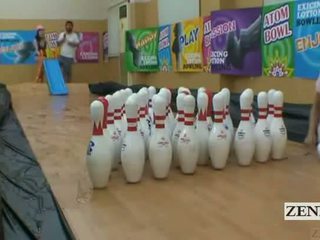 Subtitled জাপানী শৌখিন bowling খেলা সঙ্গে ফোরসাম