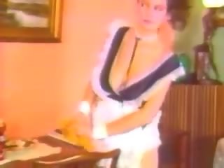 Yvette die sexy hausdienerin: pornhub sexy porno video 67
