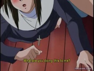 Възбуден аниме монахиня с голям сочни чукачи gets pumped в тя virgin путка