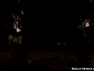 Краля правової вік teenager ava rose engulfing на її великий жорсткий хеллоуїн пеніс лікувати