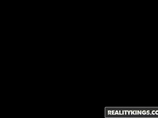 Realitykings - 高兴 tugs - sharon lee scott lyons - tug