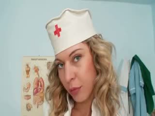 Nasty Nurse Vanesa Pussy Showcase At Kinky Gyno Clinic