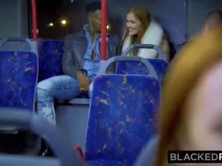 Blackedraw two beauties neuken reus bbc op bus!