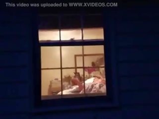 Spying through window to see bbw duca wife naked