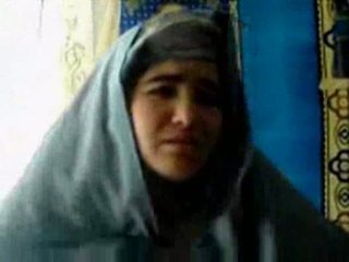 Tajik cô gái fucked lược qua một pashton guy