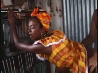 Afričanke čokolada muca video